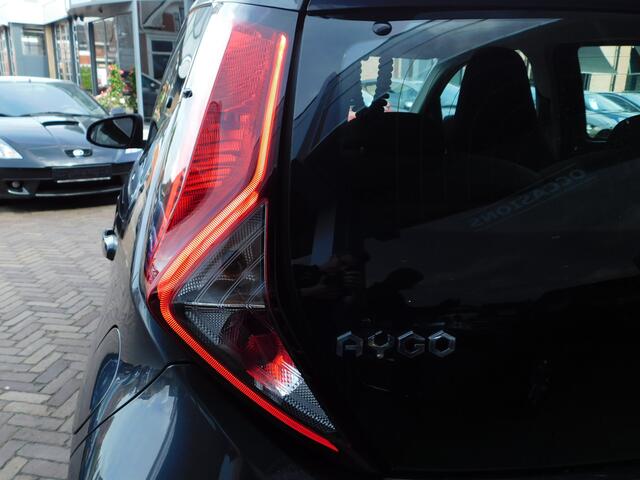 Toyota AYGO 1.0 VVT-i x-play