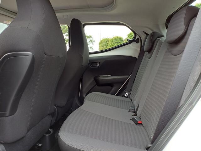 Toyota AYGO 1.0 VVT-i x-play CABRIO | CAMERA | AIRCO | ANDROID AUTO/ APPLE CARPLAY | Wij bieden ook financiering mogelijkheden aan.
