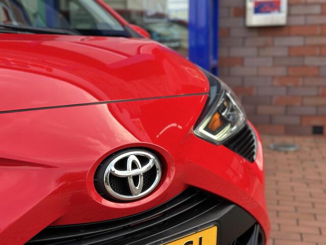 Toyota AYGO 1.0 VVT-i x-play | Airco | Parkeer camera |