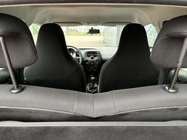 Toyota AYGO 1.0 VVT-i X-Fun 5-drs. AIRCO/MEDIA/LIMITER