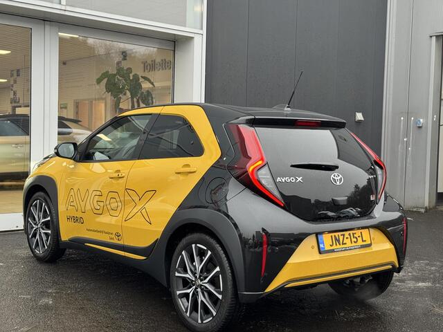 Toyota AYGO X Hybrid 115 GR Sport | Super zuinig | Stoelverwarming | PDC V+A