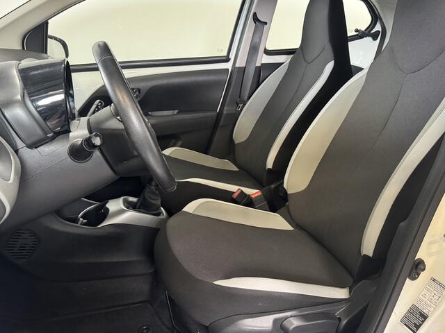 Toyota AYGO 1.0 VVT-i x-play | Airco | Camera achter |