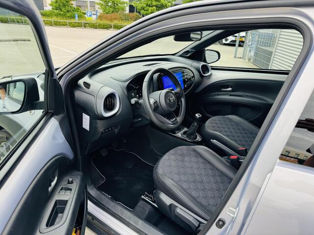Toyota AYGO X 1.0 VVT-i MT JBL All season banden | Stoelverwarming | Clima | Camera
