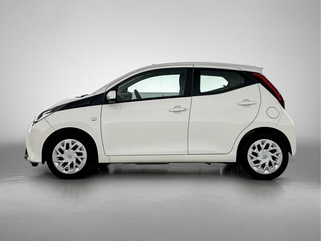 Toyota AYGO 1.0 VVT-i x-play limited | BTW Voertuig | Dealer onderhouden | Apple Carplay/Android auto | Airco | achteruitrijcamera |