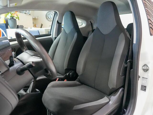 Toyota AYGO 1.0 VVT-i x PDC|Bleuthooth|airco|
