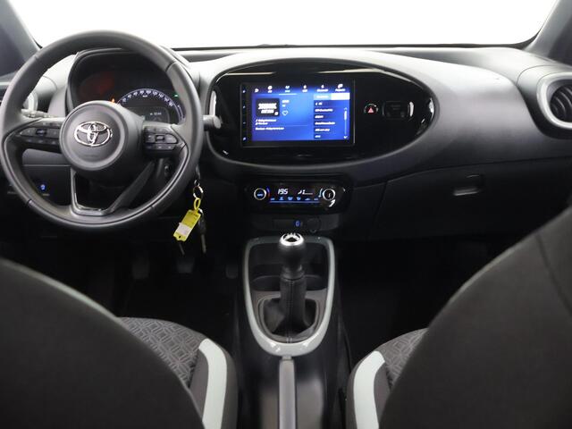 Toyota AYGO X 1.0 VVT-i MT Pulse | LED | Navigatie | Parkeercamera | DAB | Apple Carplay/Android Auto | Climate Control | Cruise Control Adaptief |