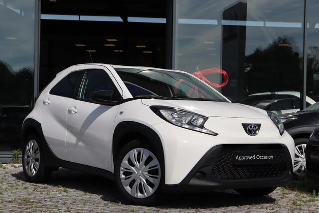 Toyota AYGO X 1.0 VVT-i MT Play
