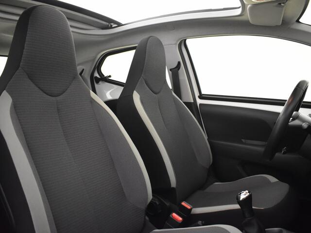 Toyota AYGO 1.0 VVT-i x-play Limited Cabrio | CarPlay/AndroidAuto | Camera