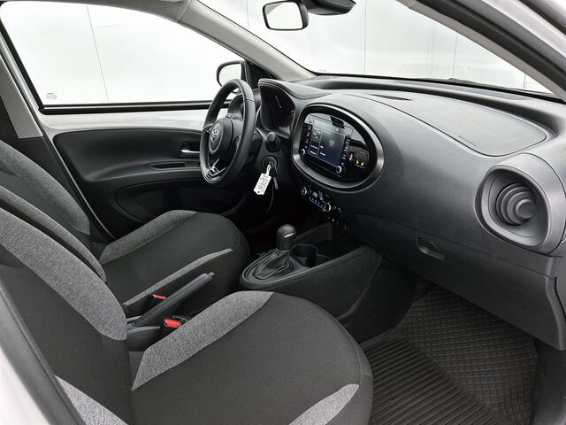 Toyota AYGO X 1.0 VVT-i S-CVT first | BTW voertuig | LED verlichting | Stoelverwarming | Apple CarPlay/Android Auto | Cruise control Adaptive |