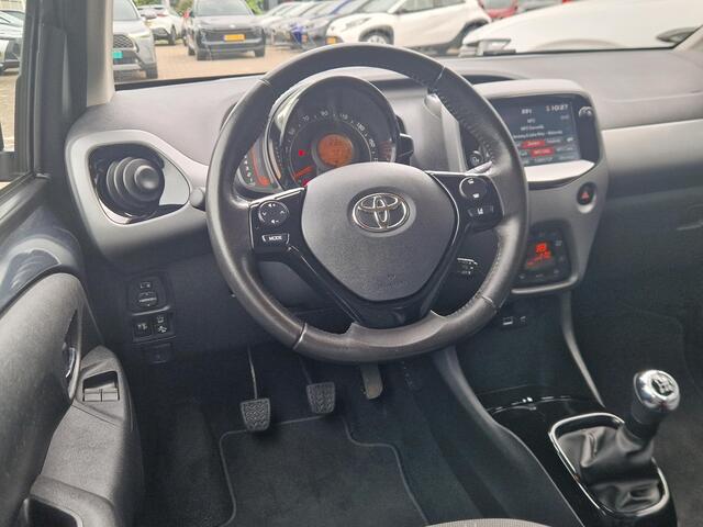Toyota AYGO 1.0 VVT-i x-cite