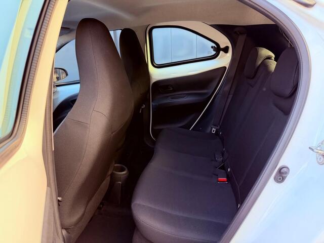 Toyota AYGO 1.0 Airco DAB/Carplay/Adaptive cruise