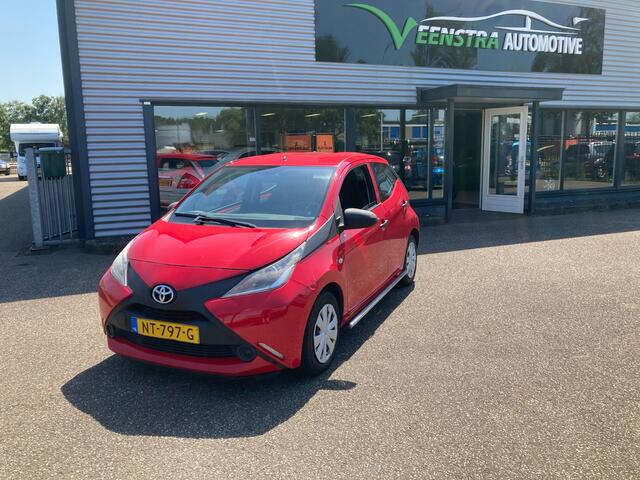 Toyota AYGO 1.0 VVT-i 5Drs x-fun. Nw APK. Airconditioning. bouwjaar 2017