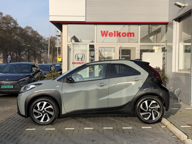 Toyota AYGO X 1.0 VVT-i MT Pulse | GEEN AFLEVERKOSTEN | Apple/Android, Cruise control, Lichtmetalen velgen 17", Voorstoelen verwarmd