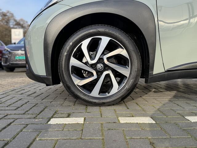 Toyota AYGO X 1.0 VVT-i MT Pulse | GEEN AFLEVERKOSTEN | Apple/Android, Cruise control, Lichtmetalen velgen 17", Voorstoelen verwarmd