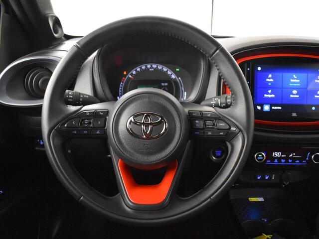 Toyota AYGO X 1.0 VVT-i MT Undercover | JBL | PDC V+A | Keyless