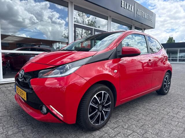 Toyota AYGO 1.0 VVT-i x-play | camera | trekhaak