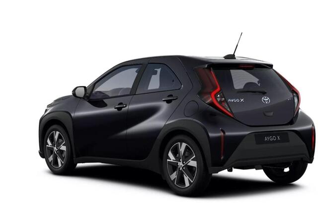 Toyota AYGO X Hybrid 115 Play , 17" lichtmetalen velgen, Nieuw en snel leverbaar (augustus 2026) met ¤1.500 inruilpremie