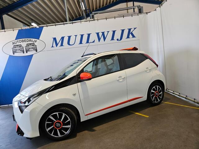 Toyota AYGO 1.0 VVT-i x-cite / Cabriolet / CarPlay / NL Auto