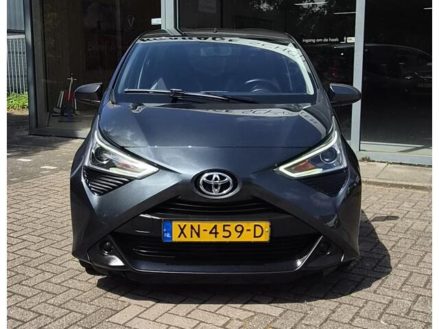 Toyota AYGO 1.0 VVT-i X-Play