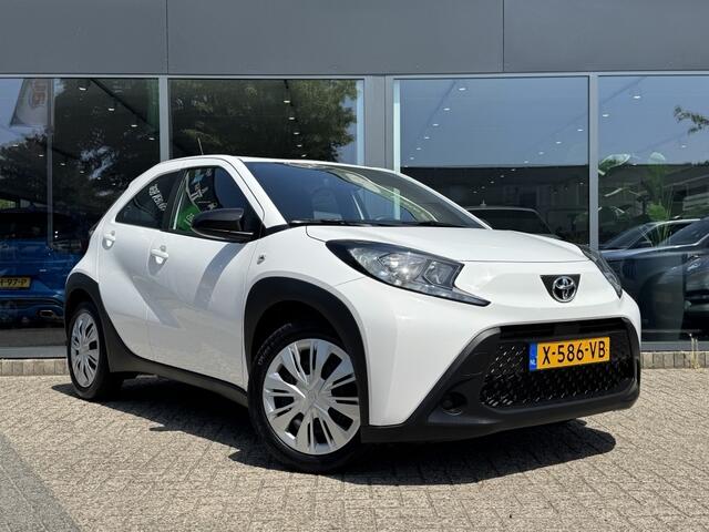 Toyota AYGO X 1.0 VVT-i MT Play