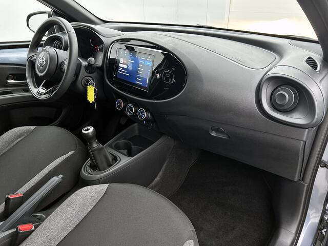 Toyota AYGO X 1.0 VVT-i MT Play | BTW voertuig | Dealer onderhouden | Apple CarPlay/Android Auto | Cruise Control Adaptive | Airco | Achteruitrijcamera |