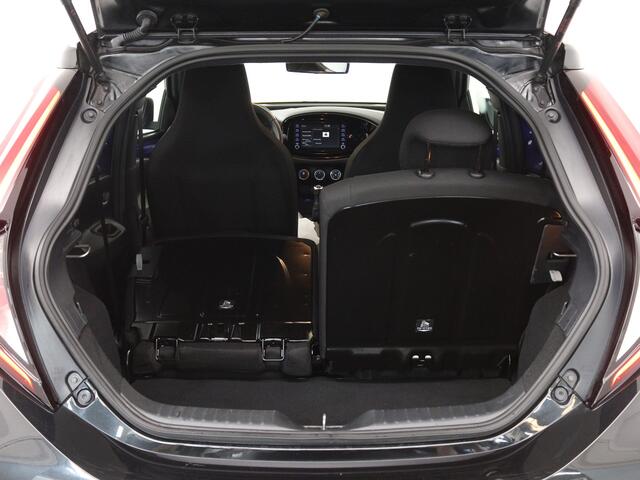 Toyota AYGO X 1.0 VVT-i MT Business