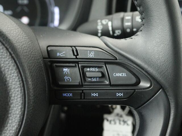 Toyota AYGO X 1.0 VVT-i MT Business