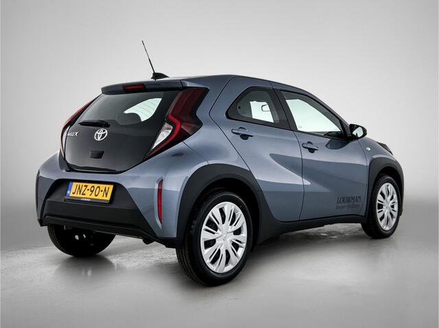 Toyota AYGO X 1.0 VVT-i MT Play Demo