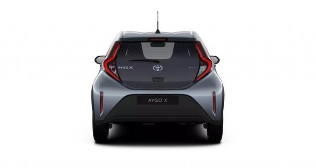 Toyota AYGO HYBRID 1.5 17 lichtmetaal Stoelverwarming, Adaptive Cruise,