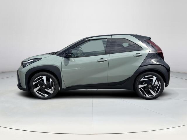 Toyota AYGO X Hybrid 115 envy