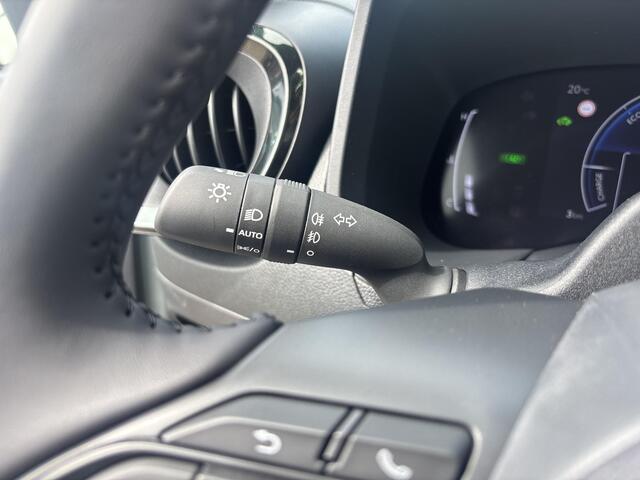 Toyota AYGO X Hybrid 115 envy