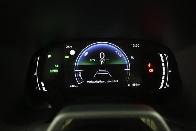 Toyota AYGO X Hybrid 115 pulse | Apple Carplay/Android Auto | Parkeersensoren | Keyless | Lichtmetalen Velgen |