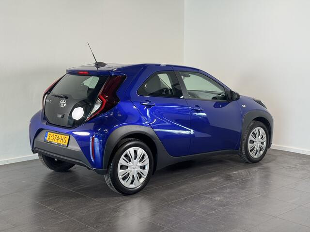Toyota AYGO X 1.0 VVT-i MT Play Apple Carplay | Achteruitrijcamera |