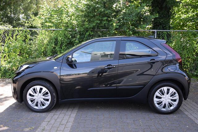 Toyota AYGO X 1.0 VVT-i S-CVT Play | Automaat | 1e eigenaar | Dealer onderhouden |