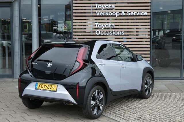 Toyota AYGO X Hybrid 115 Pulse Automaat | Easy Pack | Intelligente parkeersens