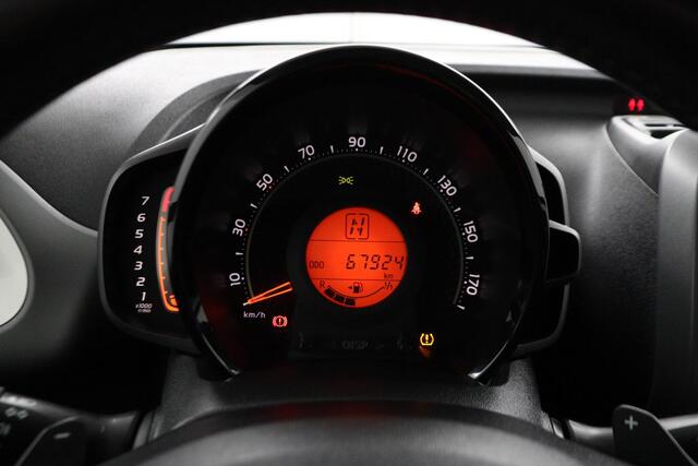 Toyota AYGO 1.0 VVT-i x-play | Automaat | Airco |