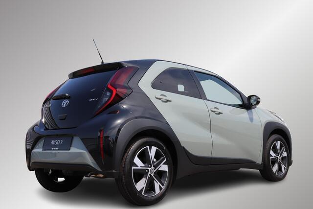 Toyota AYGO X Hybrid 115 pulse, Draadloos, Climate Control, Apple Carplay / Android Auto, Camera!
