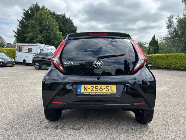 Toyota AYGO 1.0 VVT-i x-cite ultimate,camera,clima.