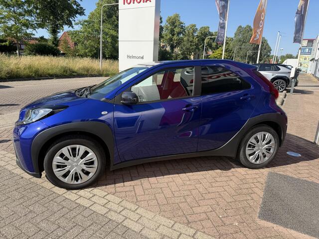 Toyota AYGO X 1.0 VVT-i MT Play