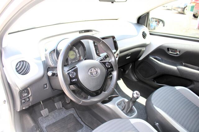 Toyota AYGO 1.0 VVT-i x-play