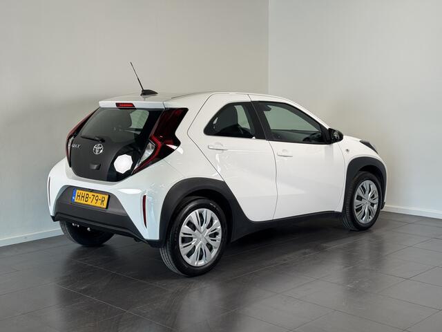 Toyota AYGO X 1.0 VVT-i MT Play | Apple Carplay | Achteruitrijcamera |