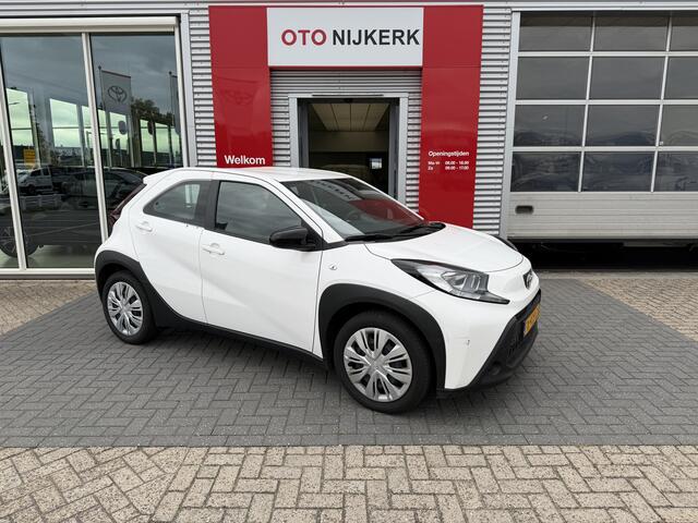 Toyota AYGO X 1.0 VVT-i MT Play