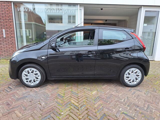 Toyota AYGO 1.0 VVT-i X-Play Limited 5Drs /Camera/Navi/Apple/Android/1e Eig/Garantie