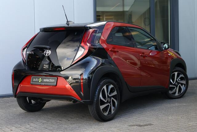 Toyota AYGO X 1.0 VVT-i MT Play / Camera / Carplay / DAB / Adaptieve Cruise