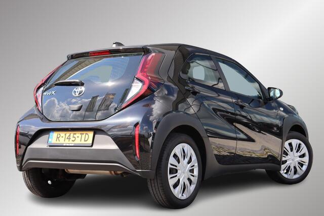 Toyota AYGO X 1.0 VVT-i MT Play, Parkeercamera, Apple carplay, Android auto,Parkeercamera.
