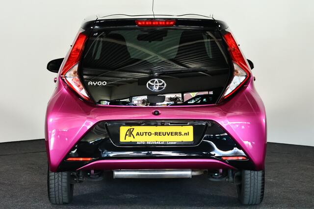 Toyota AYGO 1.0 VVT-i x-cite / Leder / Aut / CarPlay / Camera / Allseason