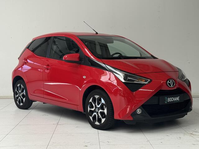 Toyota AYGO 1.0 VVT-i x-joy | Navigatie | Camera | Dealer Onderhouden | Climate Control | Lichtmetalen Velgen 15" |