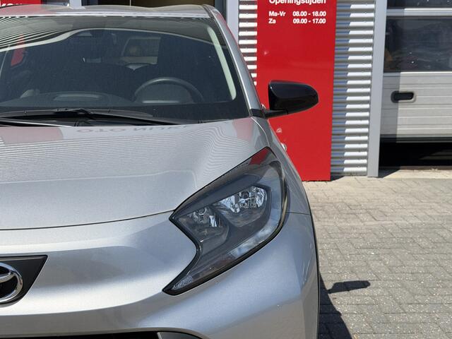 Toyota AYGO X 1.0 VVT-i S-CVT Play