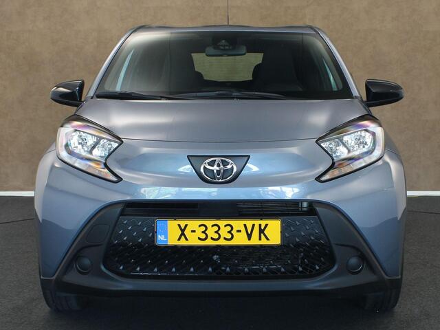 Toyota AYGO X 1.0 VVT-i MT Play - ORIGINEEL NEDERLANDSE AUTO - AFKOMSTIG VAN 1E EIGENAAR - APPLE CARPLAY/ ANDROID AUTO - AIRCO - CAMERA - ADAPTIEVE CRUISE CONTROL - 17 INCH WIELEN - ELEKTRISCHE RAMEN VOOR