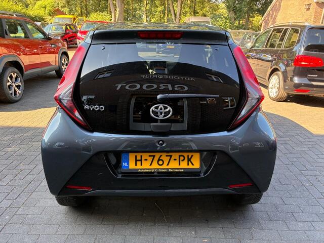 Toyota AYGO 1.0 VVT-I X-CITE CARPLAY/CAMERA/2e EIG/ NAP